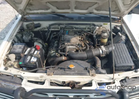 2000 Isuzu Rodeo Ls/Lse/S z USA, uszkodzony, nr VIN 4S2DM58W0Y4329320